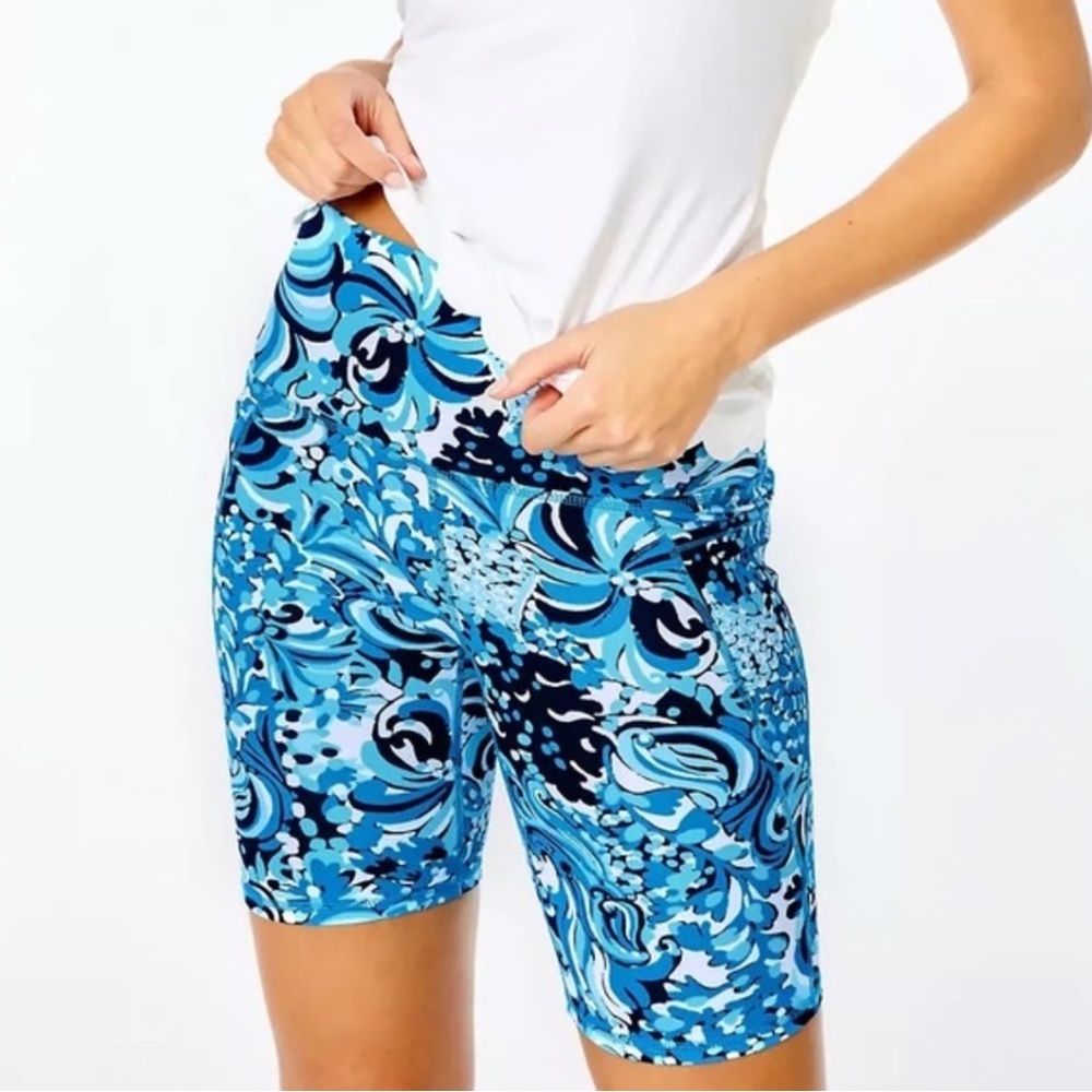 Lilly Pulitzer UPF 50+ Luxletic 8" South Beach High Rise Blue Bike Short